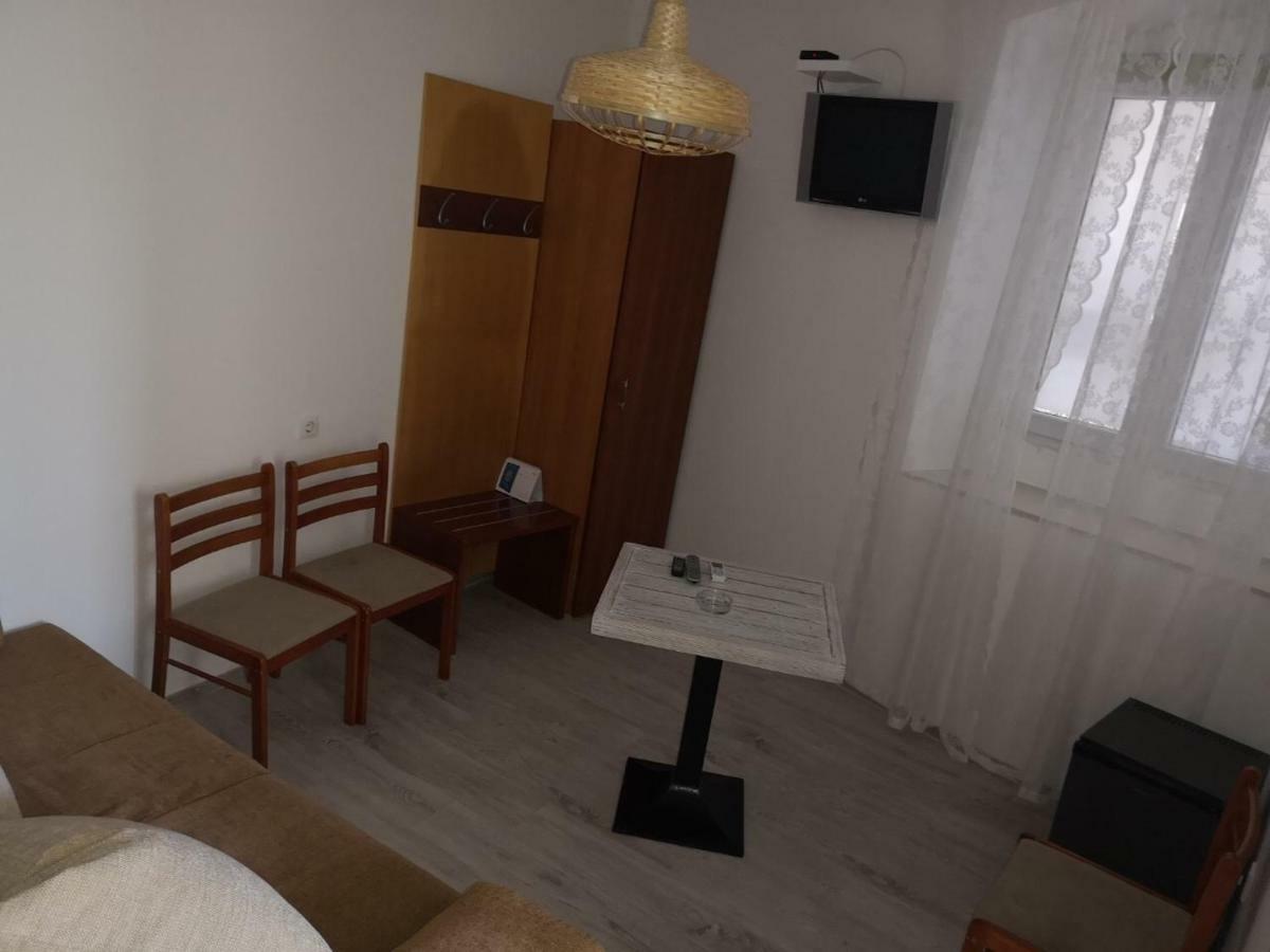 Main Bus Station Rooms Dubrovnik Exterior foto